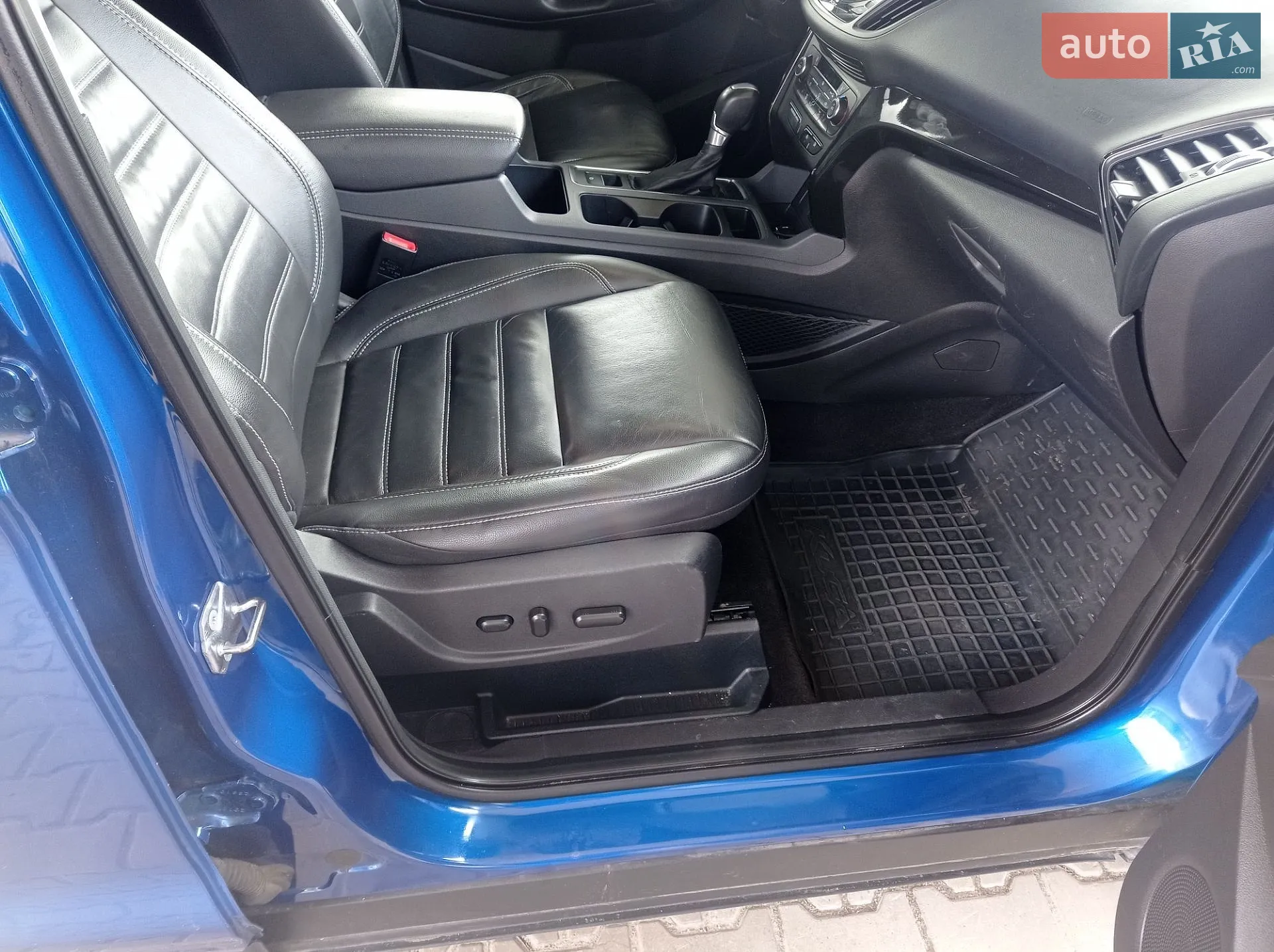 2017 Ford Escape - мініатюра 16