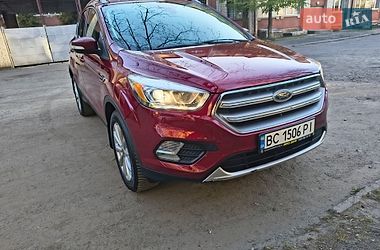 Позашляховик / Кросовер Ford Escape 2017 в Львові