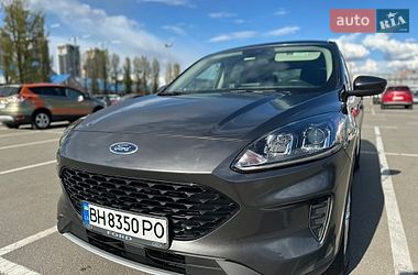 Внедорожник / Кроссовер Ford Escape 2020 в Киеве