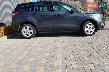 Позашляховик / Кросовер Ford Escape 2017 в Вінниці