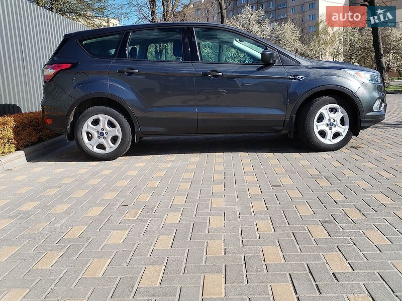 Ford Escape 2017