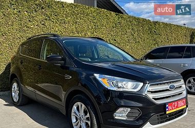 Позашляховик / Кросовер Ford Escape 2019 в Львові