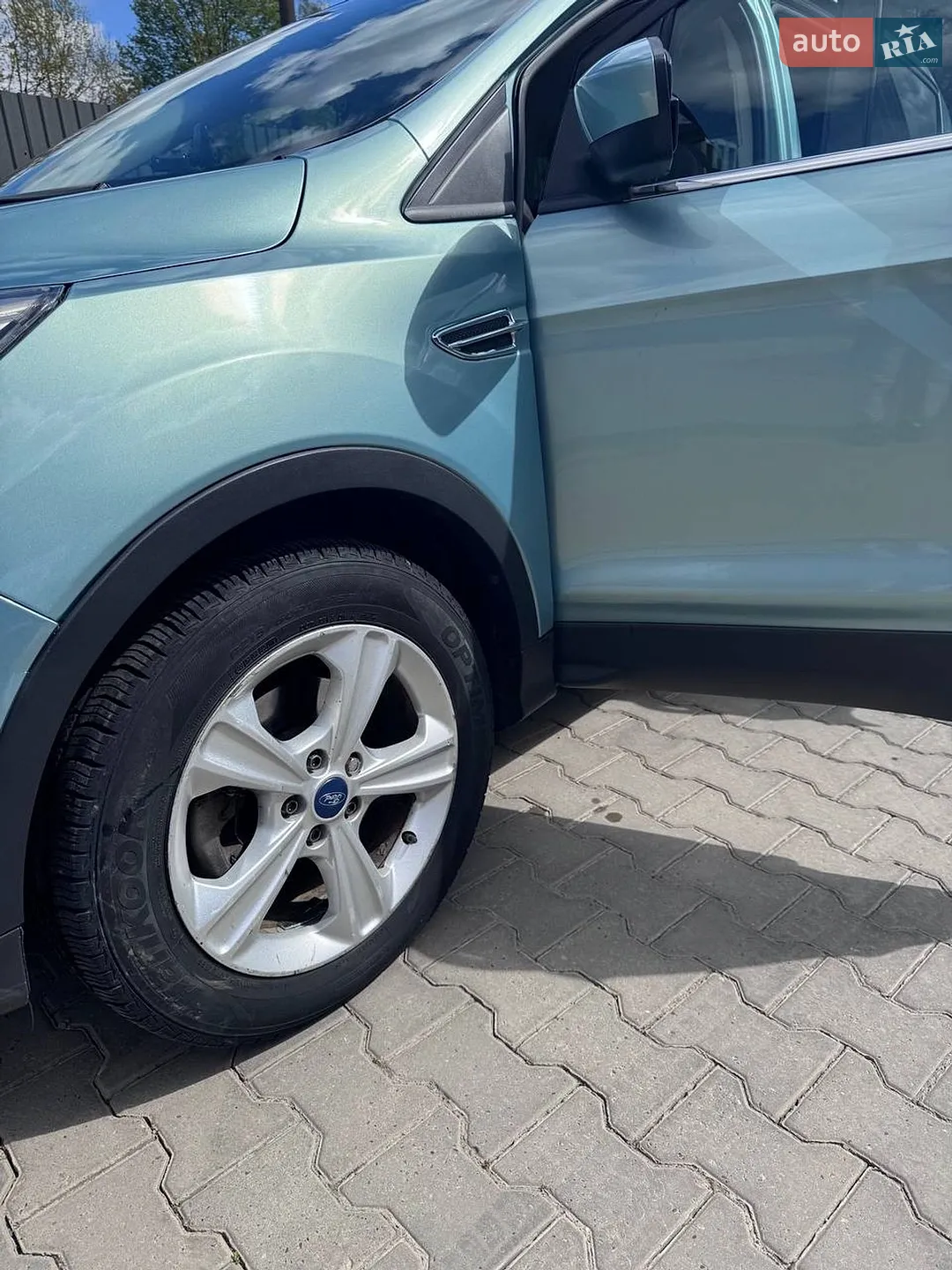 2012 Ford Escape - мініатюра 3