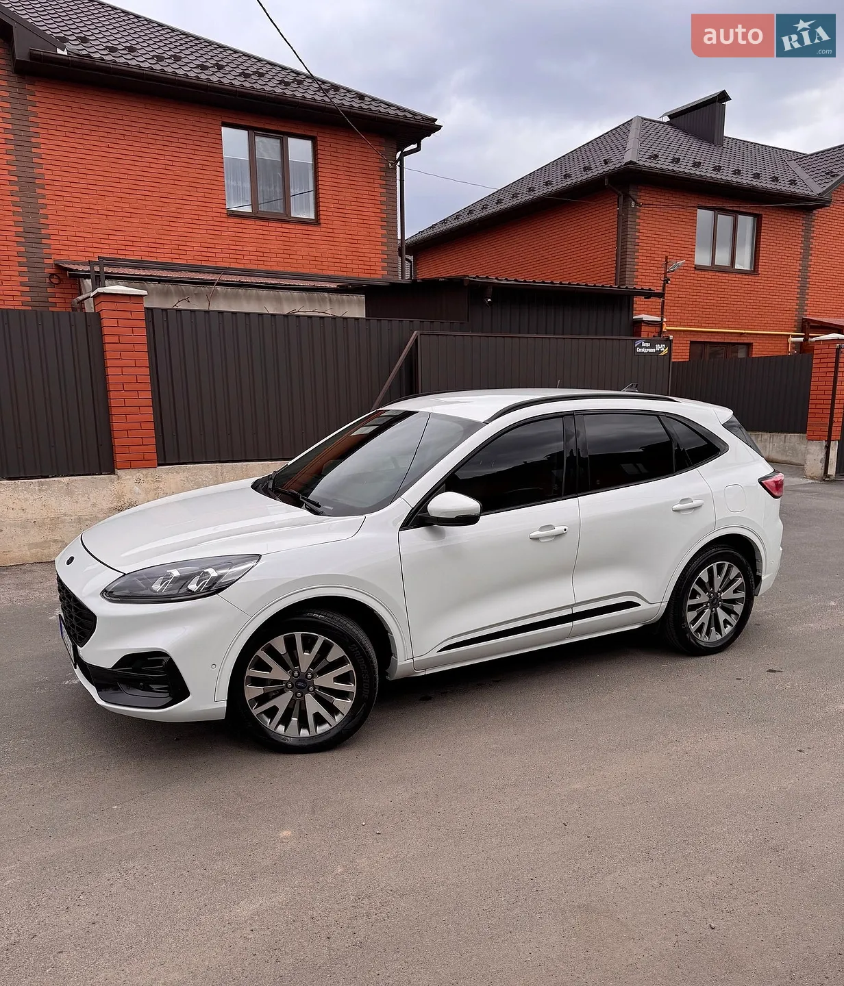 2019 Ford Escape - мініатюра 3