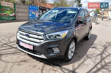 Позашляховик / Кросовер Ford Escape 2019 в Кривому Розі