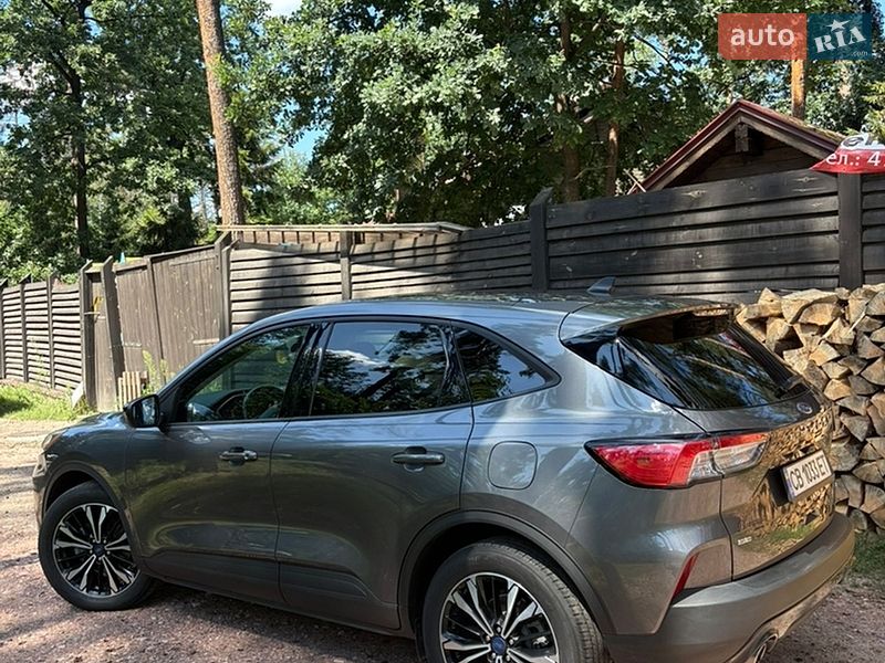 Внедорожник / Кроссовер Ford Escape 2021 в Киеве