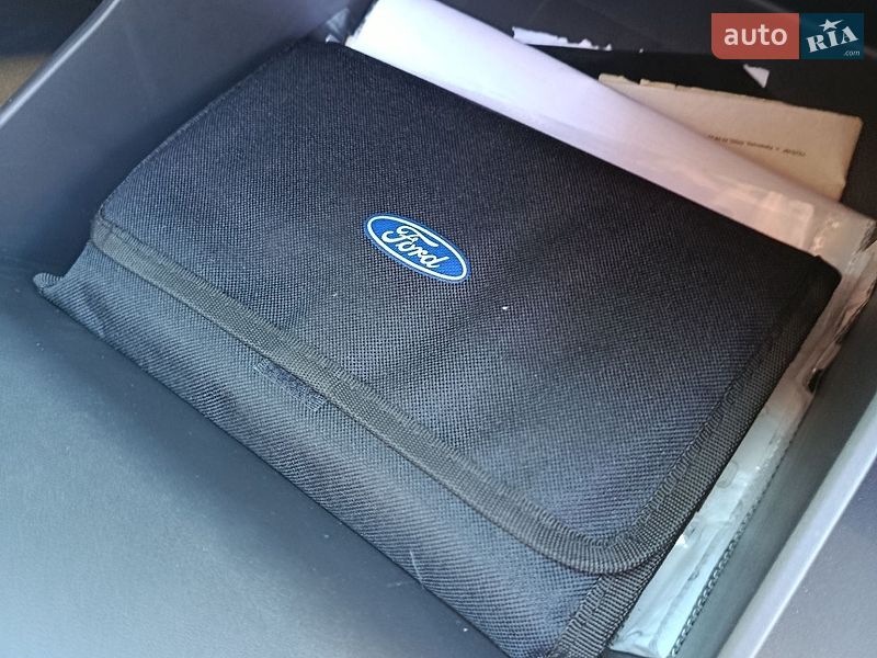Позашляховик / Кросовер Ford Escape 2019 в Городенці