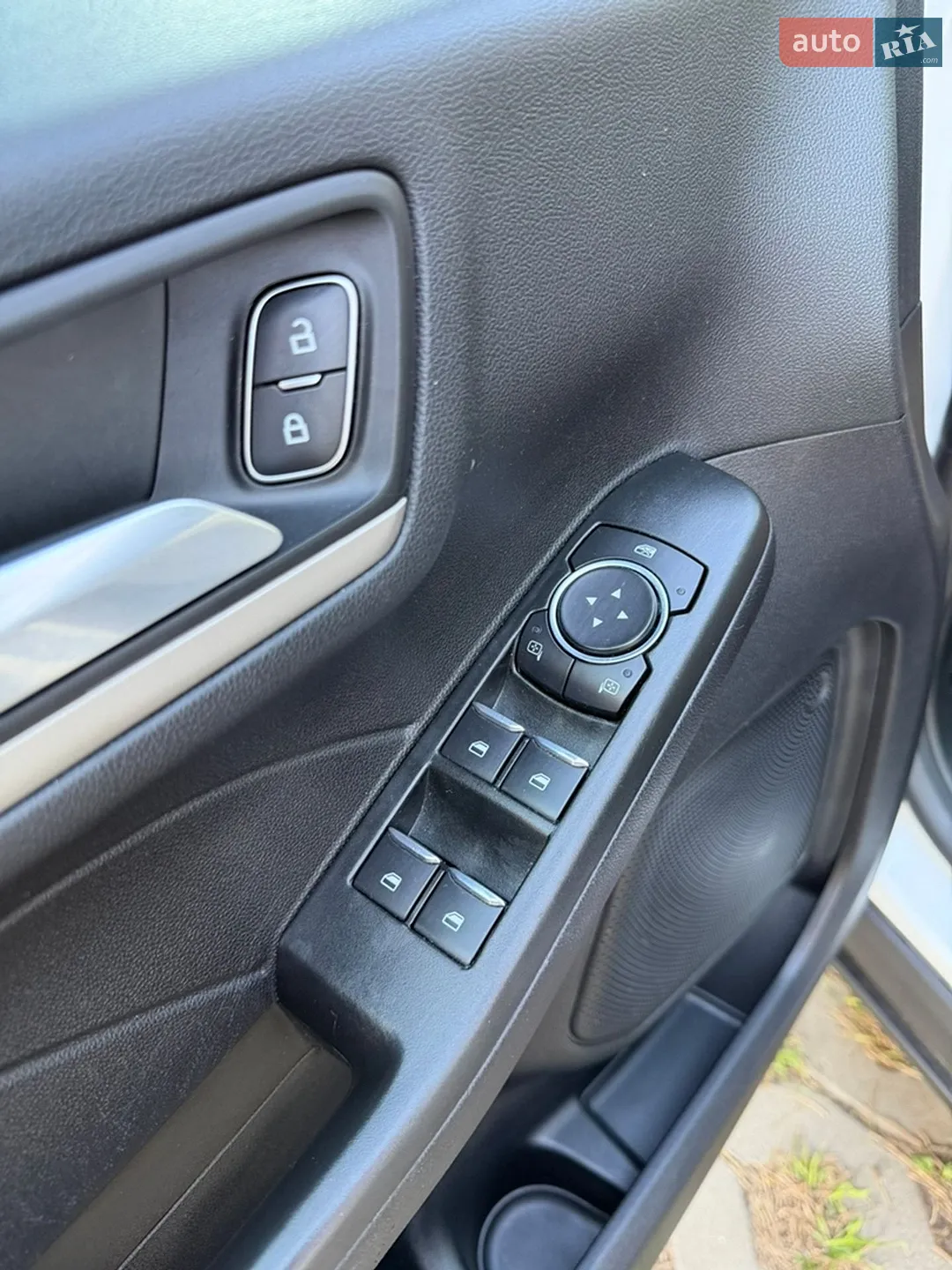 2022 Ford Escape - мініатюра 17
