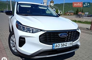 Позашляховик / Кросовер Ford Escape 2023 в Хусті