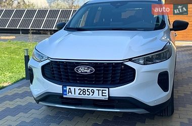 Внедорожник / Кроссовер Ford Escape 2023 в Киеве