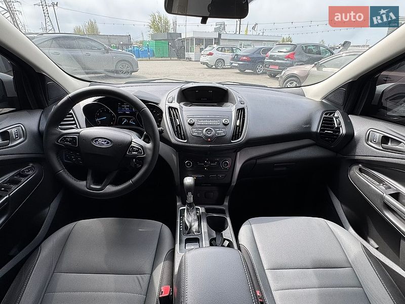 Внедорожник / Кроссовер Ford Escape 2019 в Днепре
