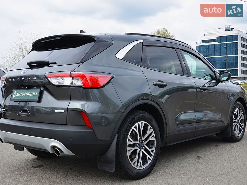 Позашляховик / Кросовер Ford Escape 2020 в Києві