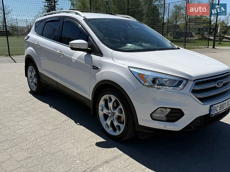 Внедорожник / Кроссовер Ford Escape 2016 в Львове