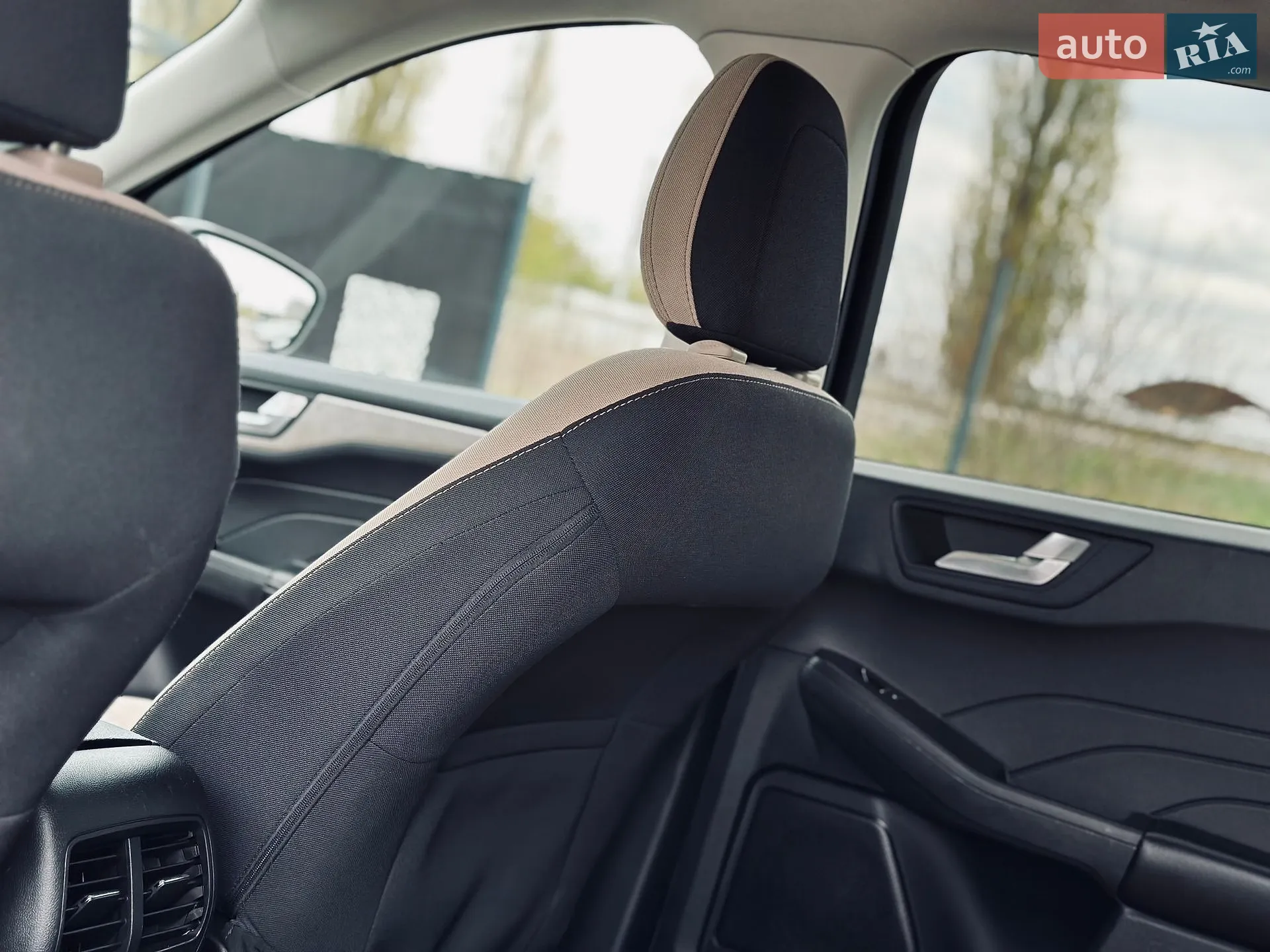 2021 Ford Escape - мініатюра 18