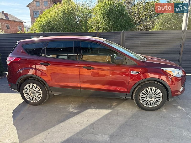Внедорожник / Кроссовер Ford Escape 2015 в Львове