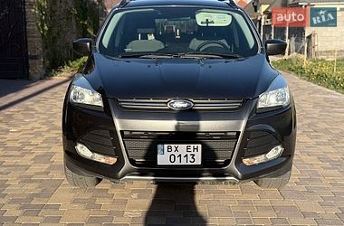 Внедорожник / Кроссовер Ford Escape 2016 в Ровно