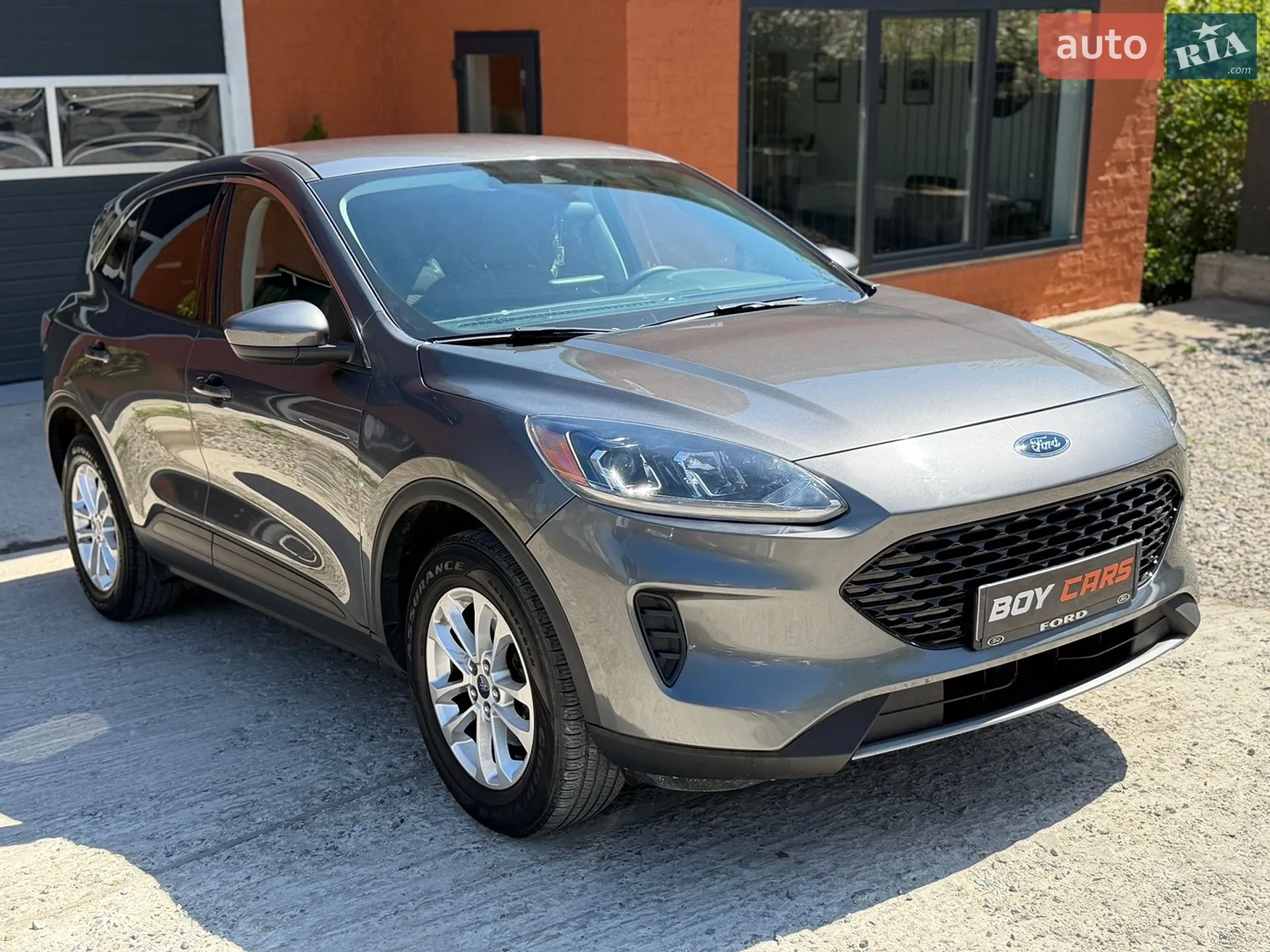 2021 Ford Escape - фото 1