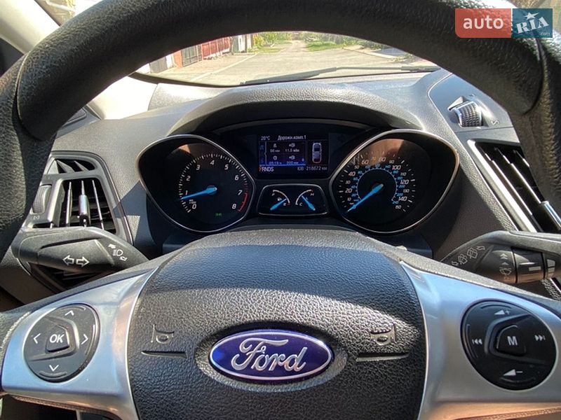 Внедорожник / Кроссовер Ford Escape 2012 в Чернигове