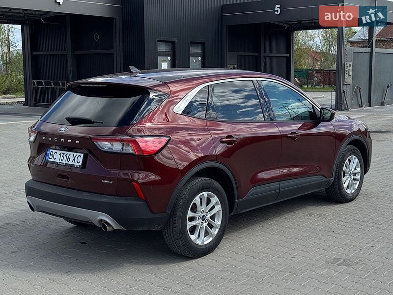 Внедорожник / Кроссовер Ford Escape 2021 в Львове