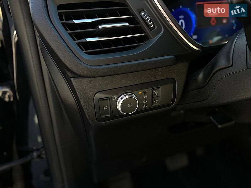 Внедорожник / Кроссовер Ford Escape 2021 в Киеве