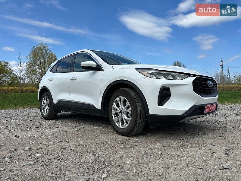 Позашляховик / Кросовер Ford Escape 2024 в Києві