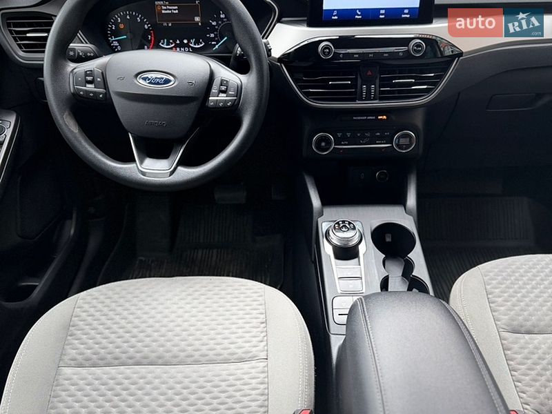 Внедорожник / Кроссовер Ford Escape 2019 в Чернигове