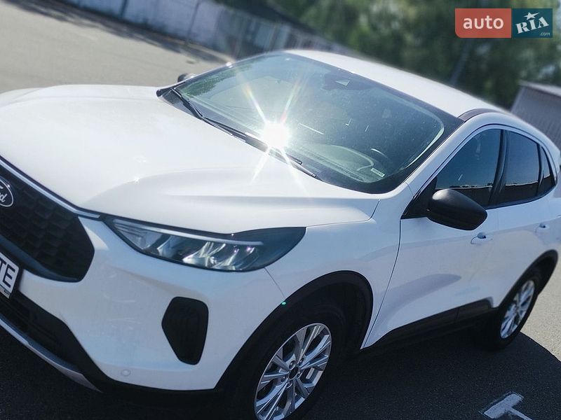 Позашляховик / Кросовер Ford Escape 2023 в Києві