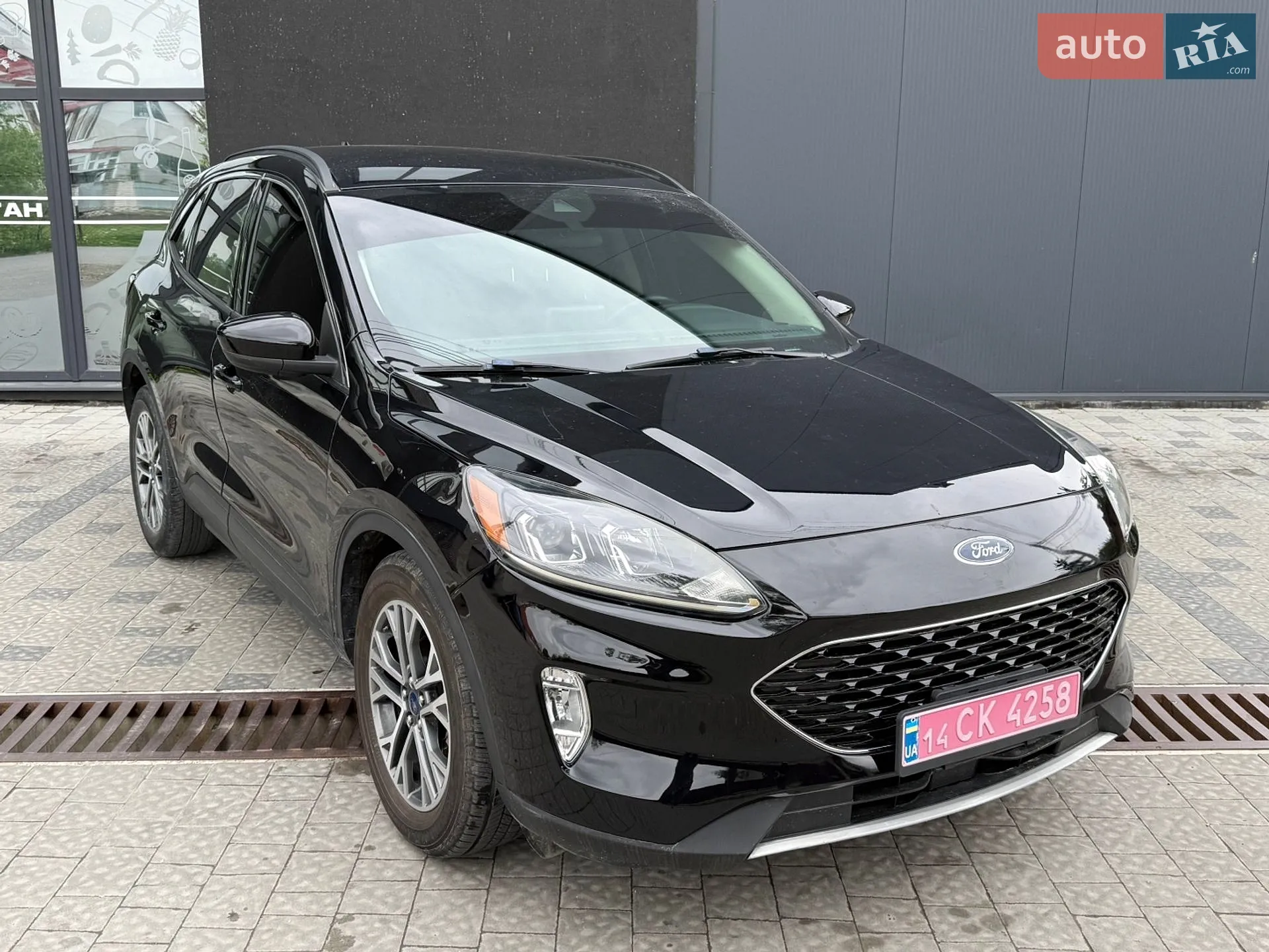 2020 Ford Escape - мініатюра 3
