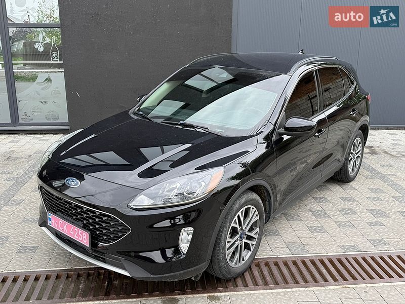 Внедорожник / Кроссовер Ford Escape 2020 в Тернополе