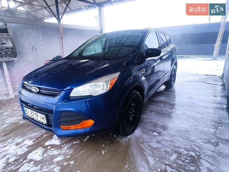 Позашляховик / Кросовер Ford Escape 2014 в Миргороді