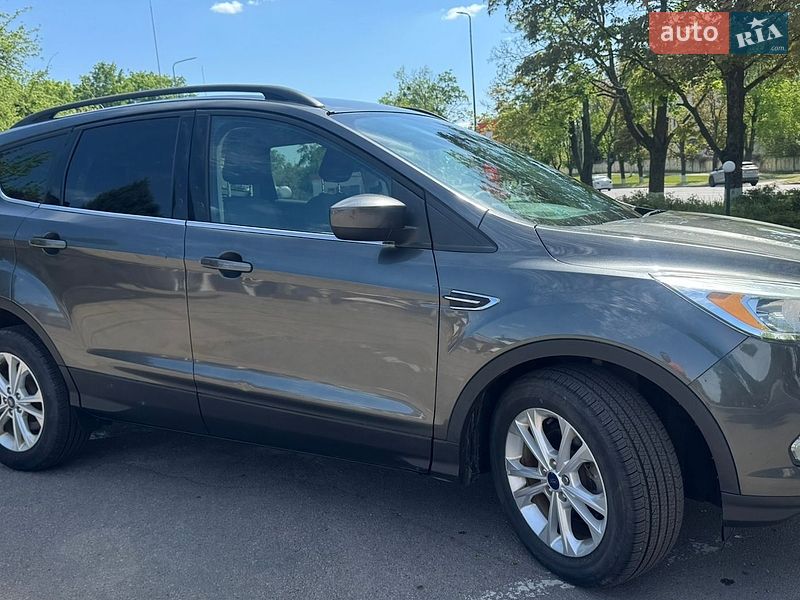 Внедорожник / Кроссовер Ford Escape 2018 в Харькове фото 4 Внедорожник / Кроссовер Ford Escape 2018 в Харькове