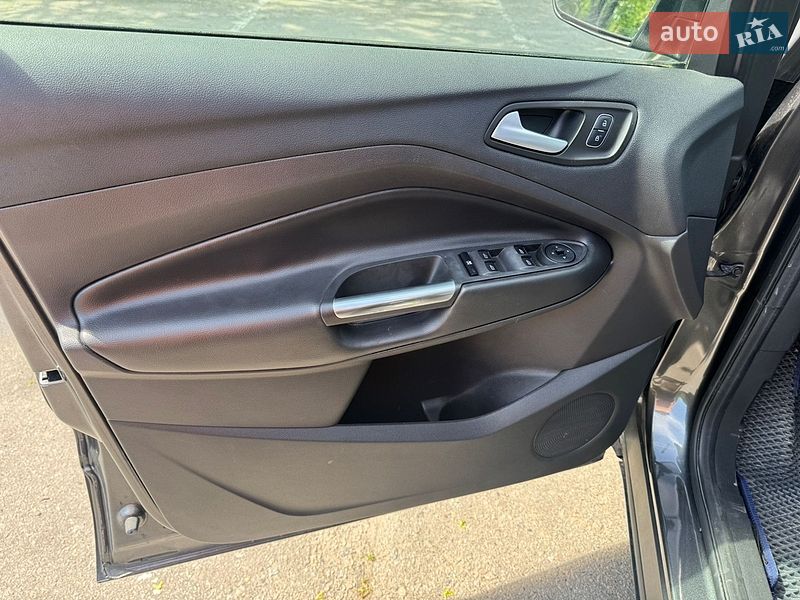 Внедорожник / Кроссовер Ford Escape 2018 в Харькове фото 17 Внедорожник / Кроссовер Ford Escape 2018 в Харькове