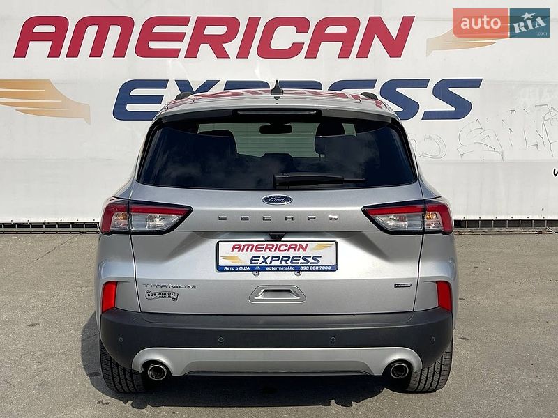 Внедорожник / Кроссовер Ford Escape 2020 в Киеве