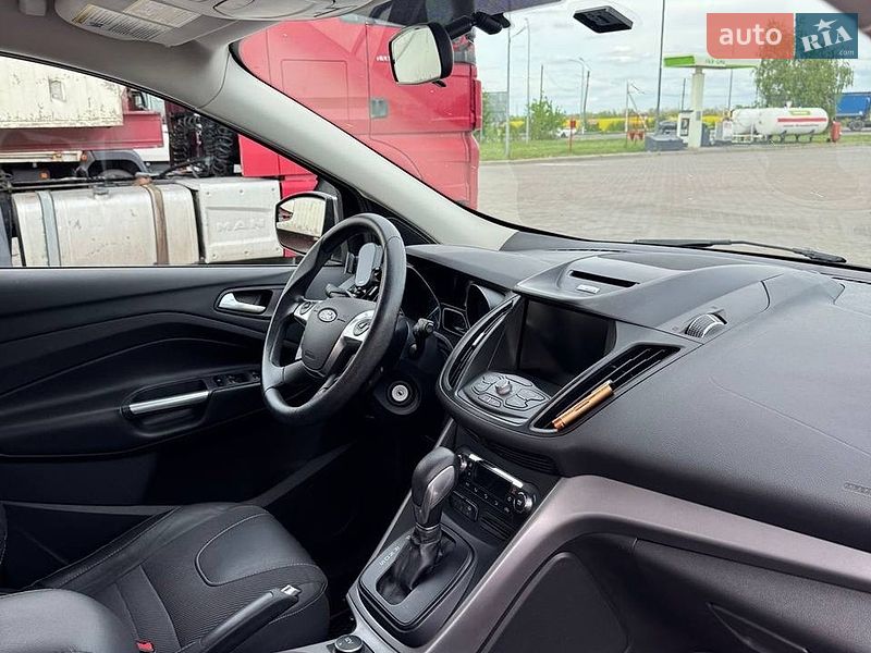 Внедорожник / Кроссовер Ford Escape 2014 в Черкассах