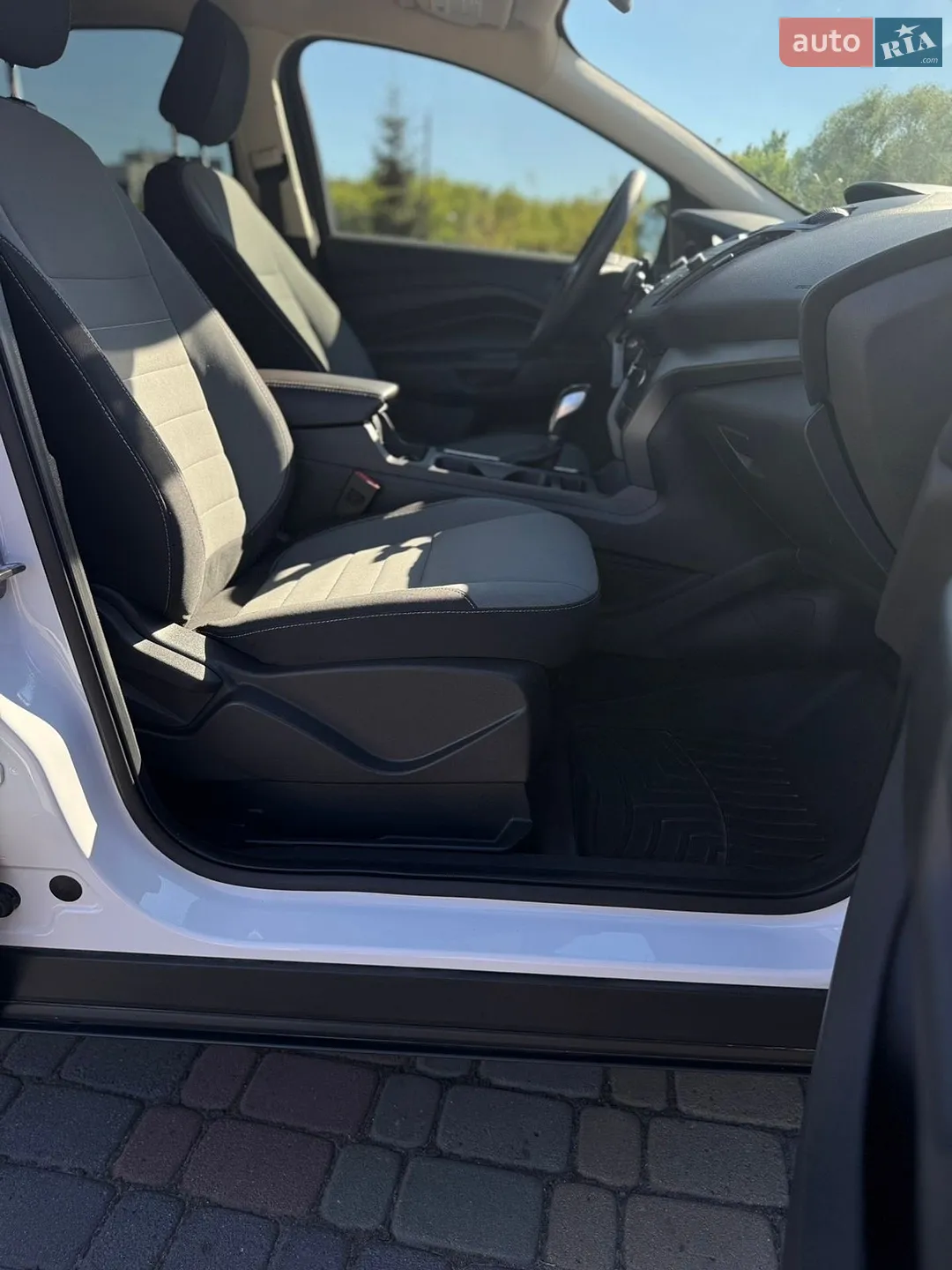 2019 Ford Escape - мініатюра 3