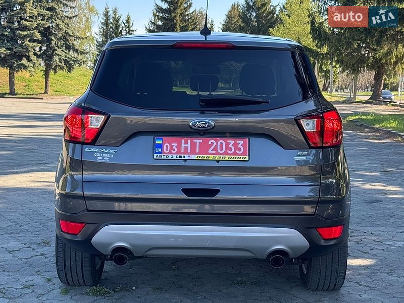 Позашляховик / Кросовер Ford Escape 2019 в Дубні