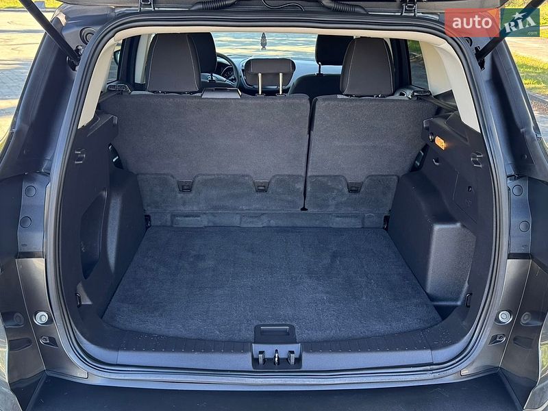 Позашляховик / Кросовер Ford Escape 2019 в Дубні