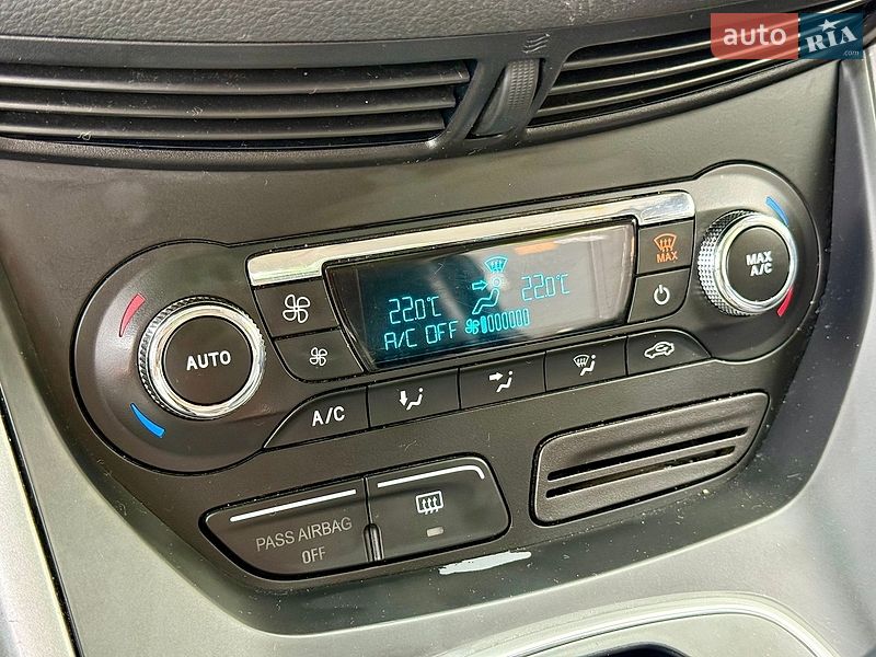 Позашляховик / Кросовер Ford Escape 2013 в Харкові