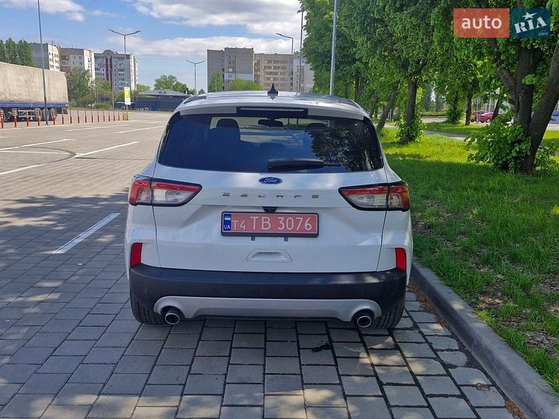 Внедорожник / Кроссовер Ford Escape 2022 в Черкассах