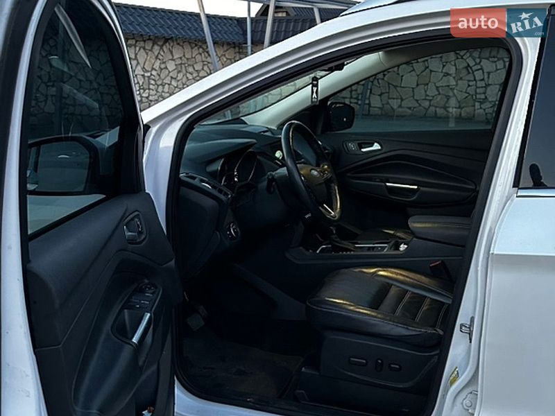 Позашляховик / Кросовер Ford Escape 2018 в Львові
