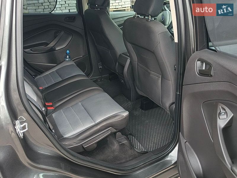 Внедорожник / Кроссовер Ford Escape 2017 в Изяславе