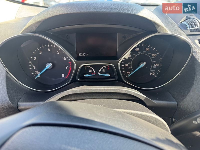 Внедорожник / Кроссовер Ford Escape 2018 в Городке