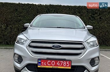 Внедорожник / Кроссовер Ford Escape 2019 в Львове