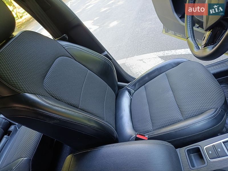 Позашляховик / Кросовер Ford Escape 2023 в Вінниці