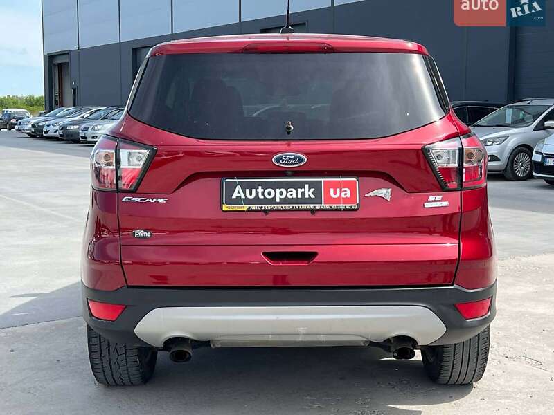Внедорожник / Кроссовер Ford Escape 2017 в Львове