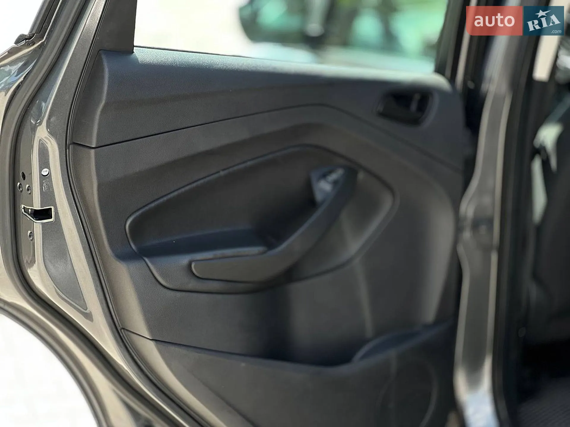 2013 Ford Escape - мініатюра 28