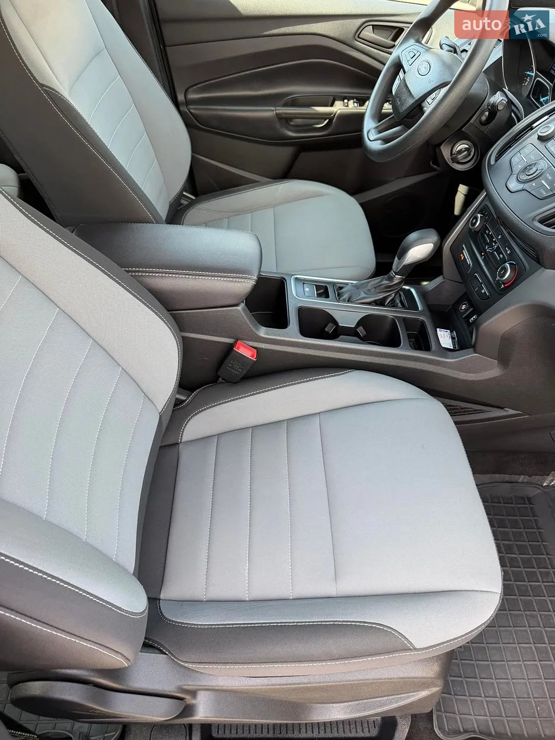 2019 Ford Escape - мініатюра 27