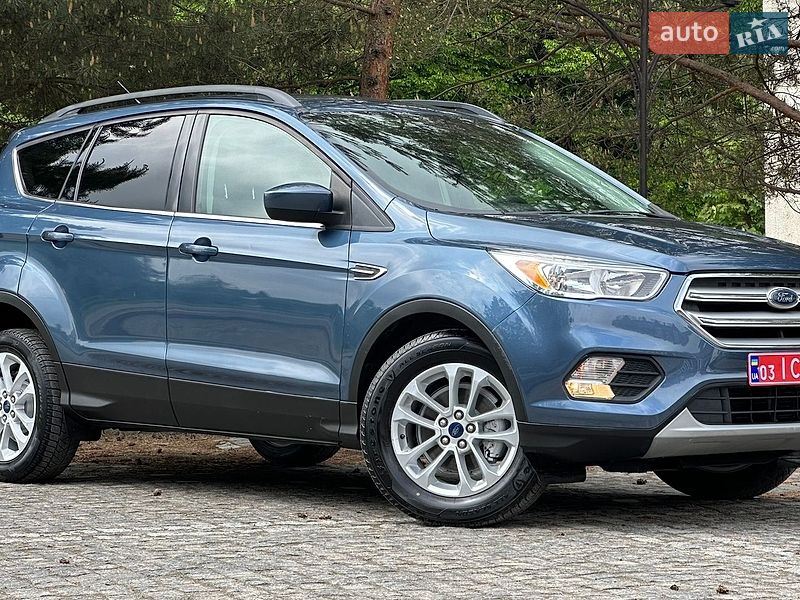 Внедорожник / Кроссовер Ford Escape 2018 в Самборе фото 2 Внедорожник / Кроссовер Ford Escape 2018 в Самборе
