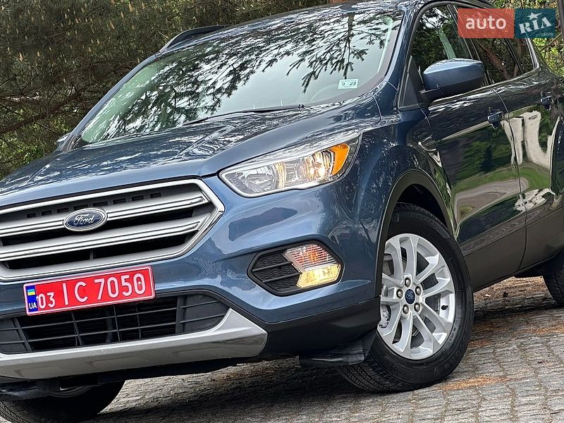 Внедорожник / Кроссовер Ford Escape 2018 в Самборе фото 17 Внедорожник / Кроссовер Ford Escape 2018 в Самборе