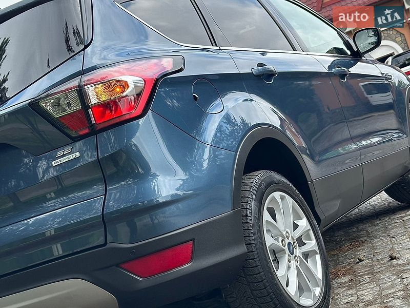 Внедорожник / Кроссовер Ford Escape 2018 в Самборе фото 47 Внедорожник / Кроссовер Ford Escape 2018 в Самборе
